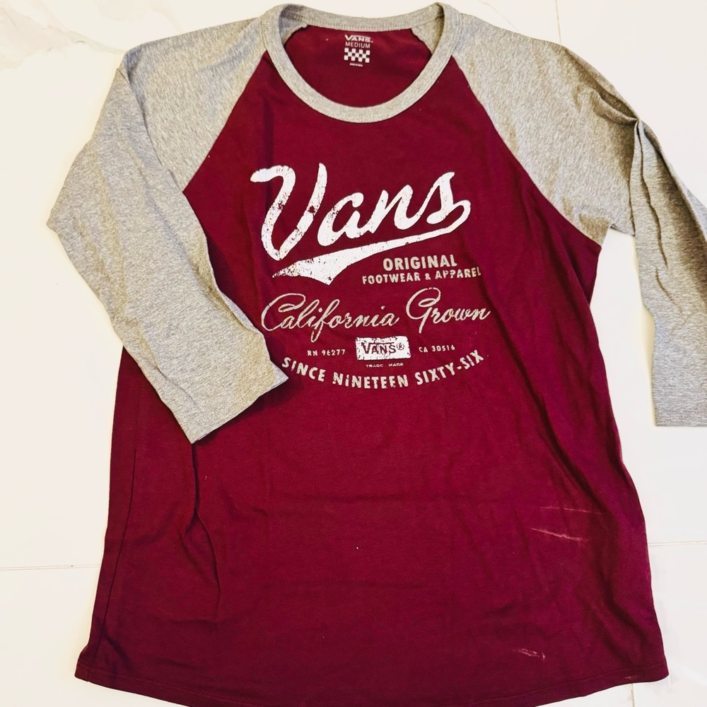 Vans Burgundy and Heather Gray Raglan Logo Tee 3/4 Sleeve Women’s.
